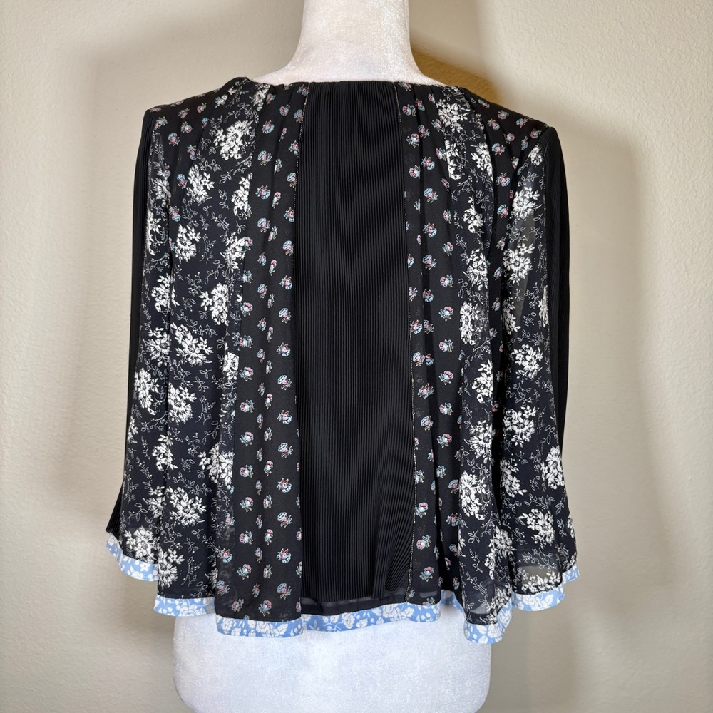 Club Monaco Black Floral Blouse Size XS